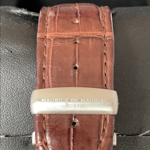 Authentic Maurice de Mauriac Suisse made watch - Picture 3 of 5